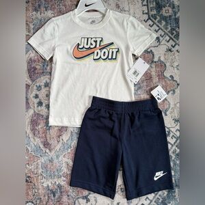 Nike boys size 5 matching set new